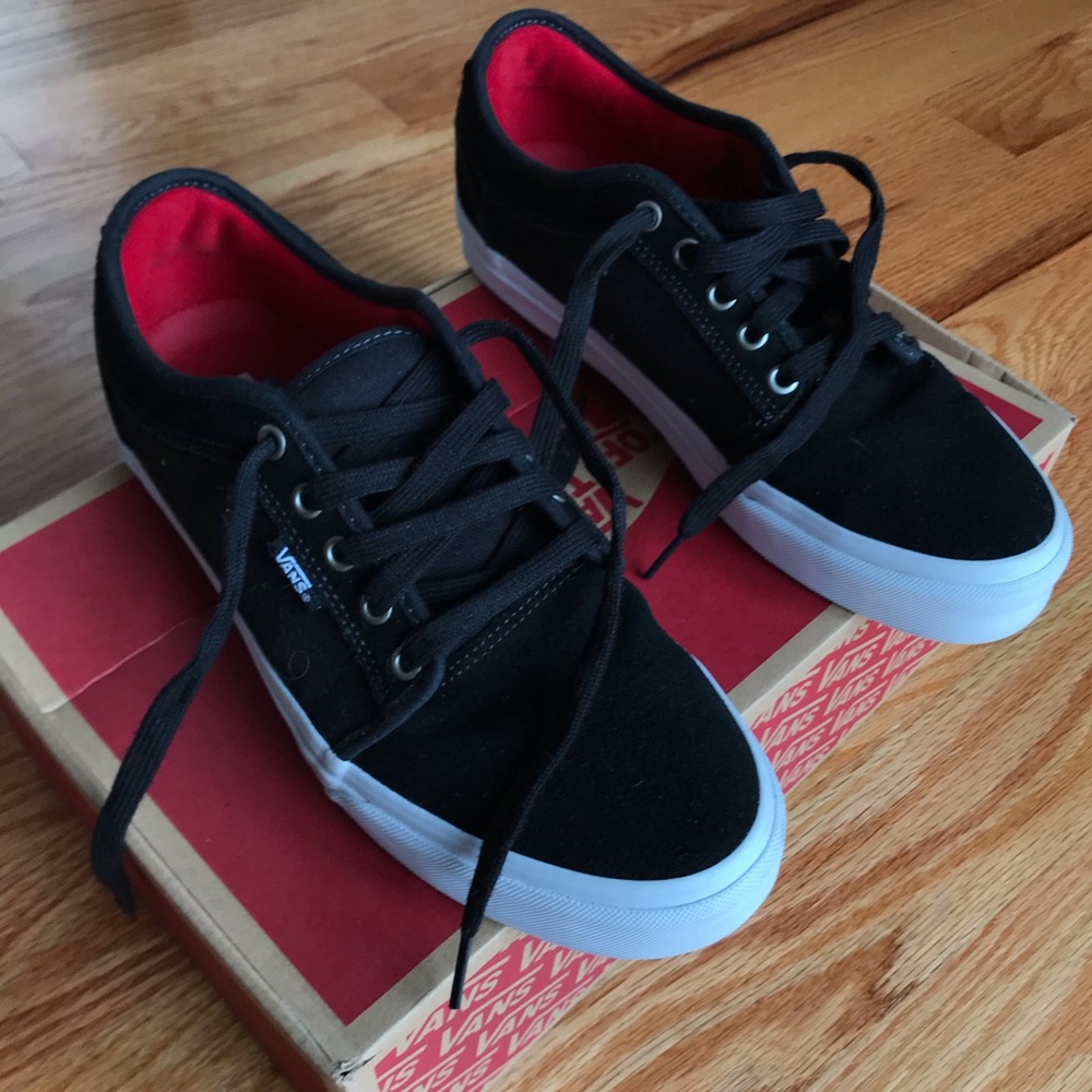 Vans Chukka Low chili pepper